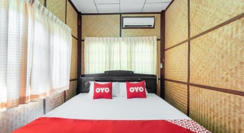 Oyo 1143 Phet Luran Thai Resort Kohchang Koh Chang Exterior foto